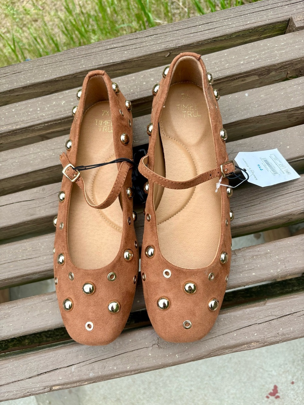 Time and Tru Brown Studded Mary Jane Flats NWT SZ 7.5